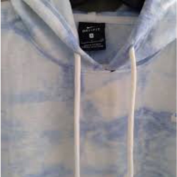 Gorgeous, Nike Clash Women’s Pullover Training Hoodie Tie Dye❤️ - Picture 4 of 6